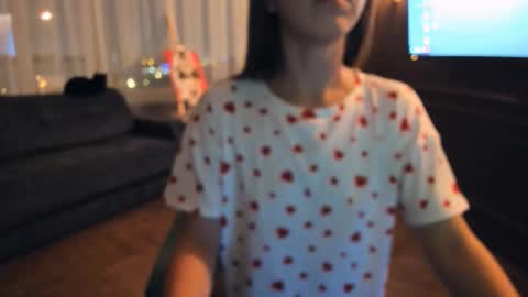 Maria  online show from 11/23/25, 08:52