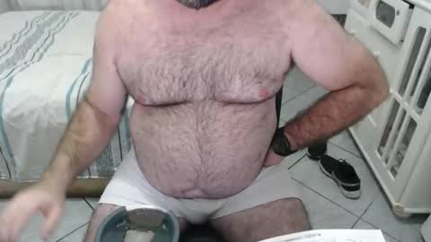 Snapshot of mysterbearmg chatting on 02/21/26, 03:07 mysterbearmg online show from 02/21/26, 03:07