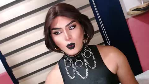 Snapshot of mysterious_diva chatting on 04/23/26, 12:29 SUPPORT GODDESS TRISHA AND DONT FORGET TO FOLLOW ME online show from 04/23/26, 12:29