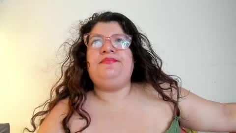 Snapshot of mystery_psique chatting on 04/21/26, 04:01 mystery_psique online show from 04/21/26, 04:01