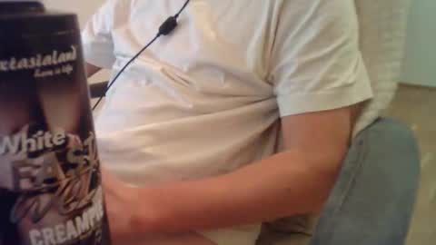 Snapshot of mysteryboy497 chatting on 10/24/25, 05:53 mysteryboy497 online show from 10/24/25, 05:53