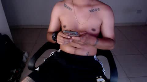 Snapshot of mysteryboy_thin16 chatting on 07/18/26, 11:30 mysteryboy_thin16 online show from 07/18/26, 11:30