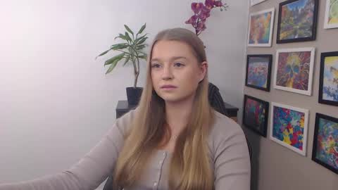 Erica online show from 01/15/25, 09:35