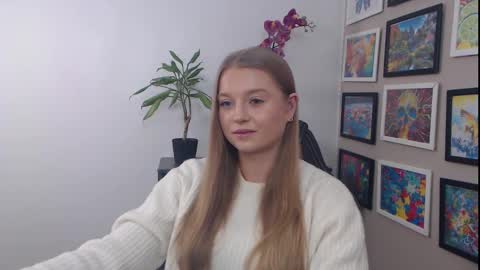 Erica online show from 01/22/25, 07:46