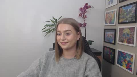 Erica online show from 03/12/25, 12:26