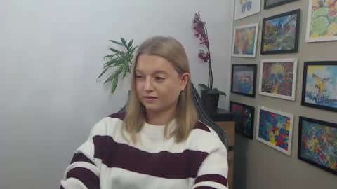 Erica online show from 10/24/25, 07:49