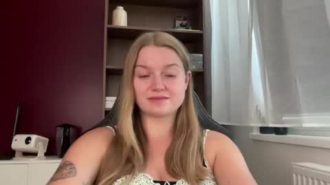 Erica online show from 06/27/26, 12:33