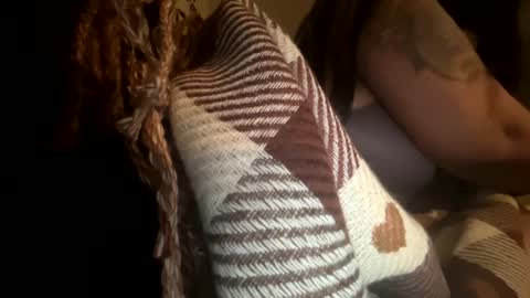 Snapshot of mysterygirl6919 chatting on 12/17/24, 12:23 Mystery online show from 12/17/24, 12:23