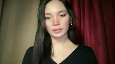 UR GIRL NEXTDOOR online show from 02/04/26, 05:41