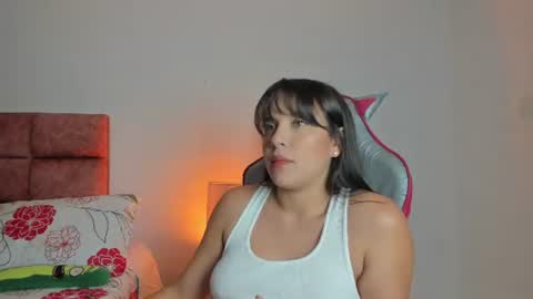 Snapshot of mysteyes chatting on 07/14/26, 02:27 Elena online show from 07/14/26, 02:27