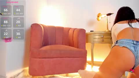 Snapshot of mystic_carito chatting on 06/27/26, 08:25 mystic carito online show from 06/27/26, 08:25