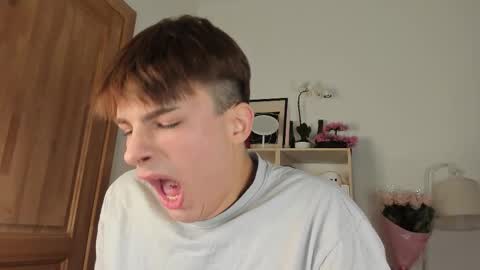 Snapshot of mystic_evan chatting on 01/10/26, 05:09 Evan Brown online show from 01/10/26, 05:09