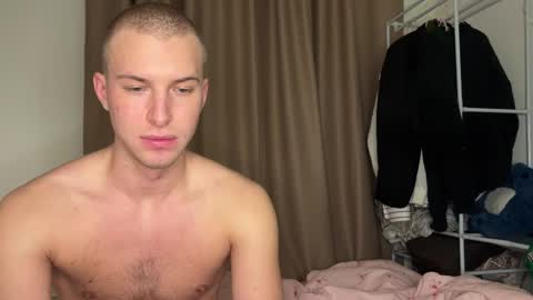 Snapshot of mystic_evan chatting on 02/06/26, 12:26 Evan Brown online show from 02/06/26, 12:26