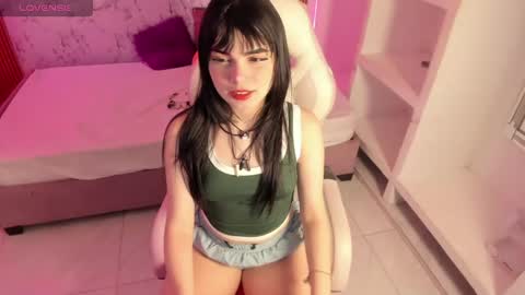 mysticamber1 online show from 12/05/25, 08:49