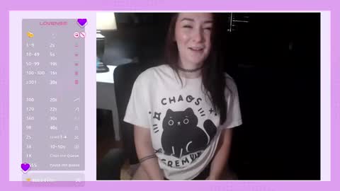 Snapshot of mysticmuse94 chatting on 09/26/25, 01:48 MysticMuse online show from 09/26/25, 01:48