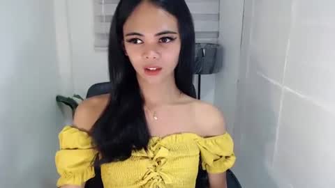 Krestine online show from 12/28/24, 01:08