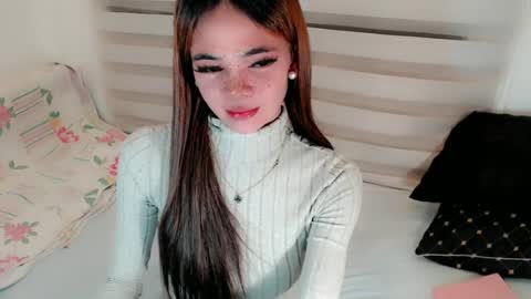 Snapshot of mysticofcum22 chatting on 06/14/26, 01:58 Krestine online show from 06/14/26, 01:58