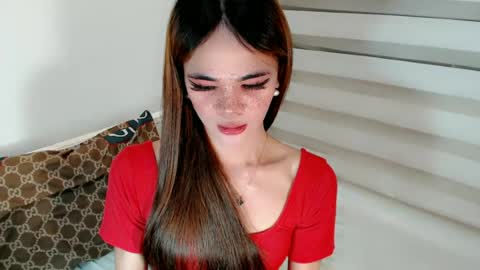 Snapshot of mysticofcum22 chatting on 06/22/26, 09:01 Krestine online show from 06/22/26, 09:01