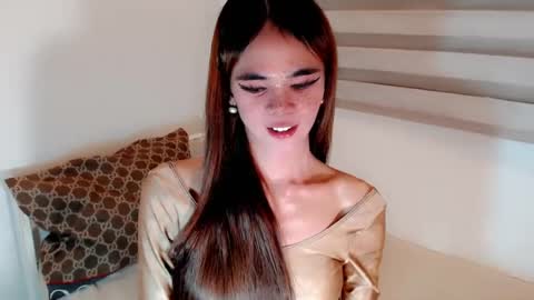 Snapshot of mysticofcum22 chatting on 07/04/26, 04:51 Krestine online show from 07/04/26, 04:51