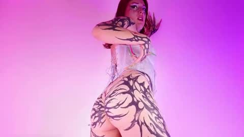 Snapshot of mystikdollx chatting on 06/03/26, 09:42 Misteika online show from 06/03/26, 09:42