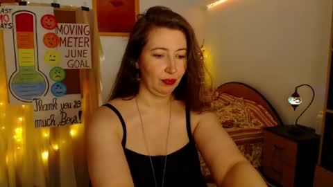 Snapshot of mystydew chatting on 06/19/26, 11:25 MystyDew online show from 06/19/26, 11:25