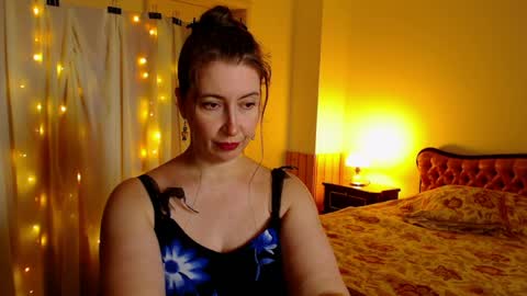 Snapshot of mystydew chatting on 07/15/26, 11:37 MystyDew online show from 07/15/26, 11:37
