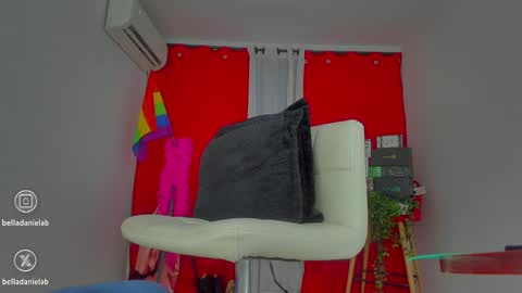 Snapshot of mysweetdanny chatting on 02/01/25, 07:26 IG belladanielab online show from 02/01/25, 07:26