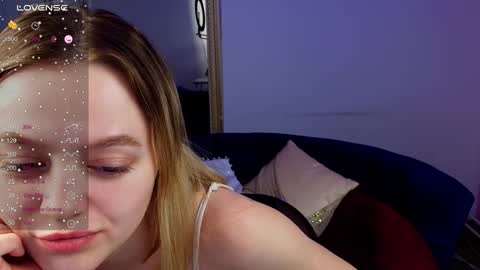 Eva  online show from 01/25/25, 12:16