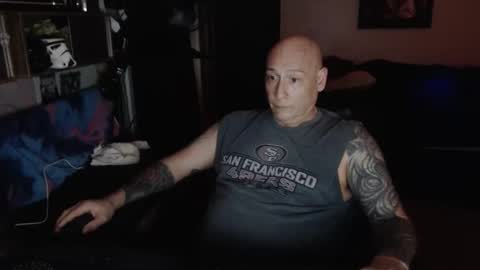 Snapshot of n0rcal_daddy chatting on 12/22/25, 02:30 Norcal Daddy online show from 12/22/25, 02:30