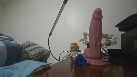 Snapshot of n11741y chatting on 12/01/25, 05:56 bigassdildomachine online show from 12/01/25, 05:56