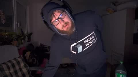 Nico online show from 12/26/24, 02:33