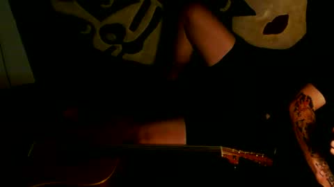 Snapshot of n33koblakk chatting on 06/17/26, 02:58 n33koblakk online show from 06/17/26, 02:58