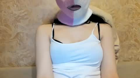 n33n33 online show from 02/20/26, 04:09