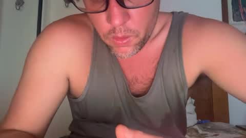 Snapshot of n343320 chatting on 07/03/26, 07:26 bsurfingers online show from 07/03/26, 07:26