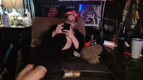 SnackPants online show from 01/04/25, 05:05