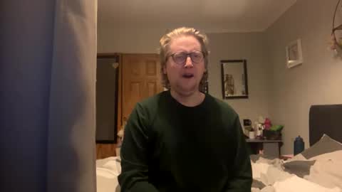 n_ryan98 online show from 03/24/26, 10:59