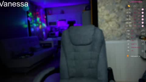 Snapshot of na_prikole_ chatting on 01/06/25, 04:13 Vanessa and Julia online show from 01/06/25, 04:13