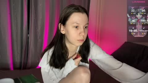 Snapshot of na_prikole_ chatting on 01/22/25, 06:10 Vanessa and Julia online show from 01/22/25, 06:10