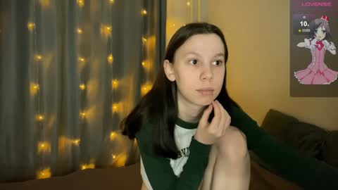 Snapshot of na_prikole_ chatting on 02/01/25, 07:34 Vanessa and Julia online show from 02/01/25, 07:34