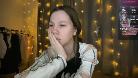 Snapshot of na_prikole_ chatting on 02/18/25, 02:49 Vanessa and Julia online show from 02/18/25, 02:49