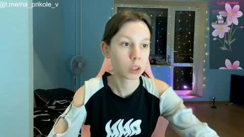 Snapshot of na_prikole_ chatting on 09/11/25, 07:14 Vanessa and Julia online show from 09/11/25, 07:14