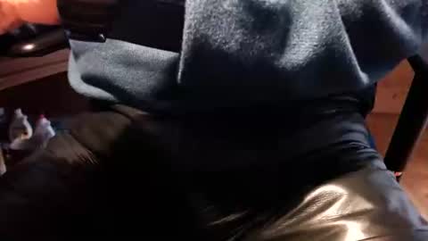 Snapshot of naaapa chatting on 11/11/25, 08:36 naaapa online show from 11/11/25, 08:36