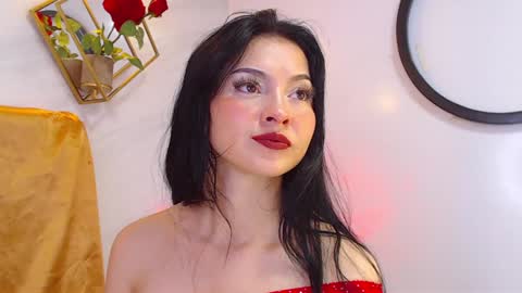 naamah_b online show from 01/28/25, 01:38