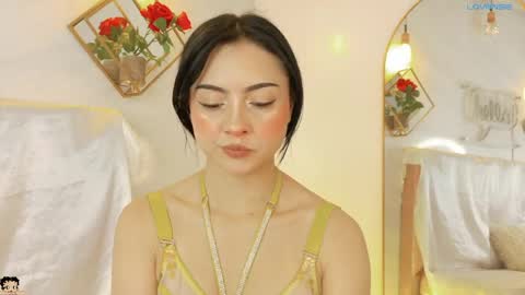 Snapshot of naamah_b chatting on 03/19/26, 02:43 naamah_b online show from 03/19/26, 02:43