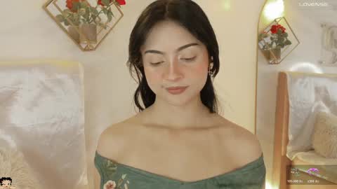 Snapshot of naamah_b chatting on 05/30/26, 02:36 naamah_b online show from 05/30/26, 02:36