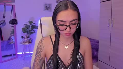 anny online show from 12/01/24, 10:21