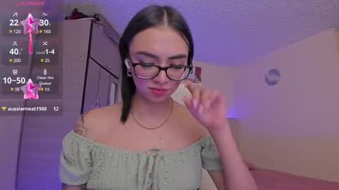 anny online show from 02/22/25, 10:42