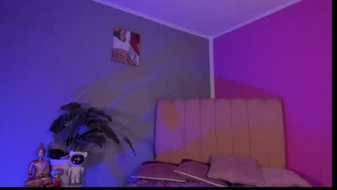 anny online show from 12/18/25, 10:38