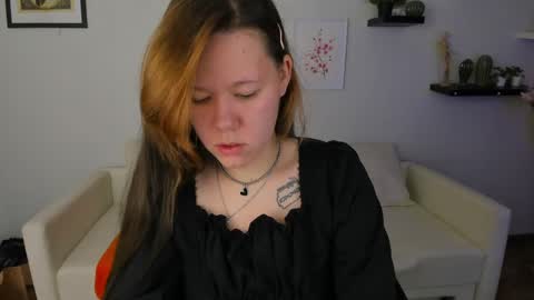 Snapshot of nabi_brown chatting on 05/31/26, 09:38 NabiBrown online show from 05/31/26, 09:38