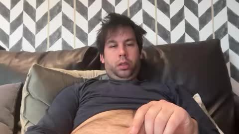 Snapshot of nachosev chatting on 03/14/26, 09:04 jesussevilla online show from 03/14/26, 09:04